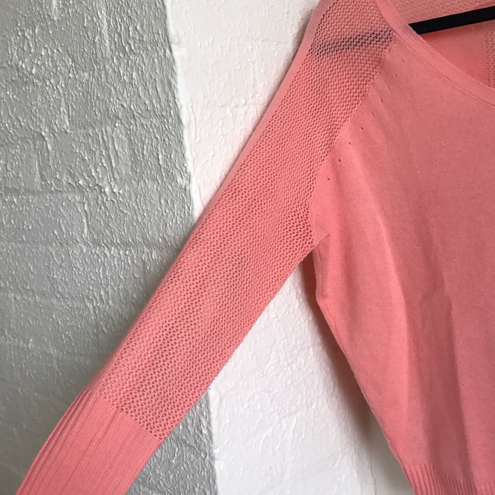 APT 9 sweater - Picture 6 of 10